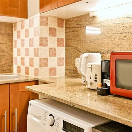 Elegant Et Bien Situe Votre Havre De Paix A Apartamento París